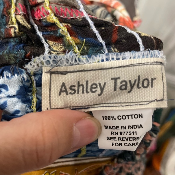 Ashley Taylor Vibrant Cotton Dress - Picture 3 of 4